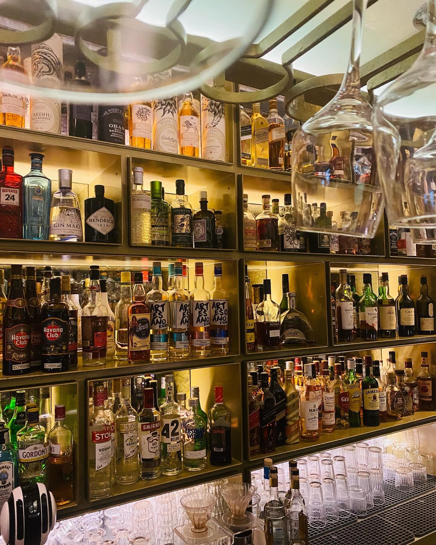 Bar at Baroque le Bistrot